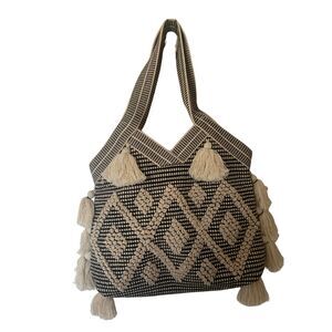NWOT Twig & Arrow Boho Woven Canvas Tote Beach Bag Black Cream Large